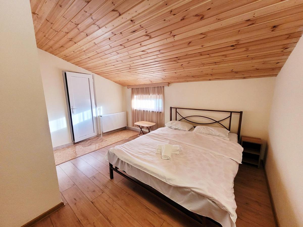 Homelike B&B Tbiliszi Kültér fotó
