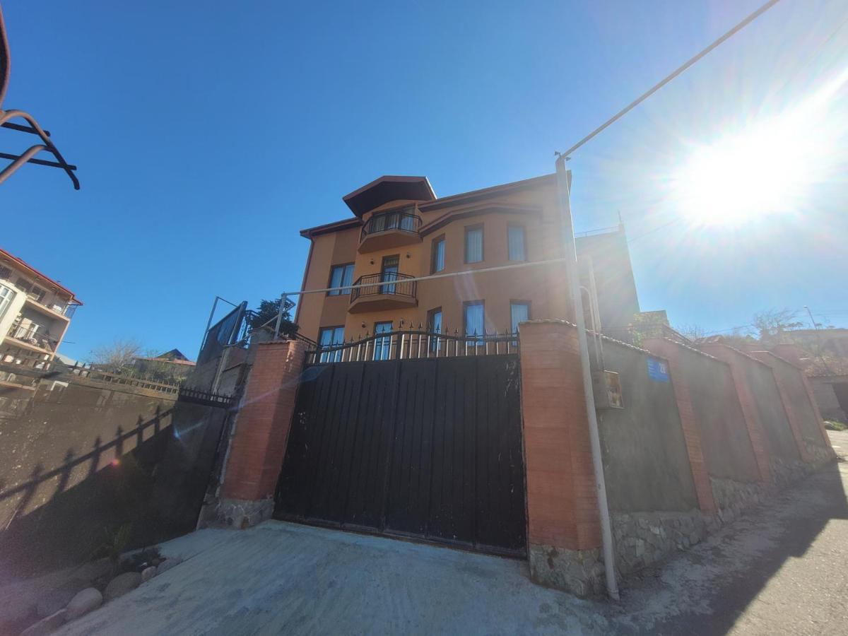 Homelike B&B Tbiliszi Kültér fotó